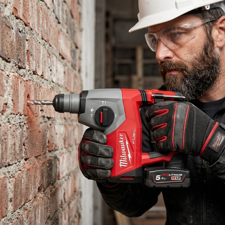 Milwaukee M12FHAC16-502X FUEL kompaktní kladivo SDS-Plus 16 mm